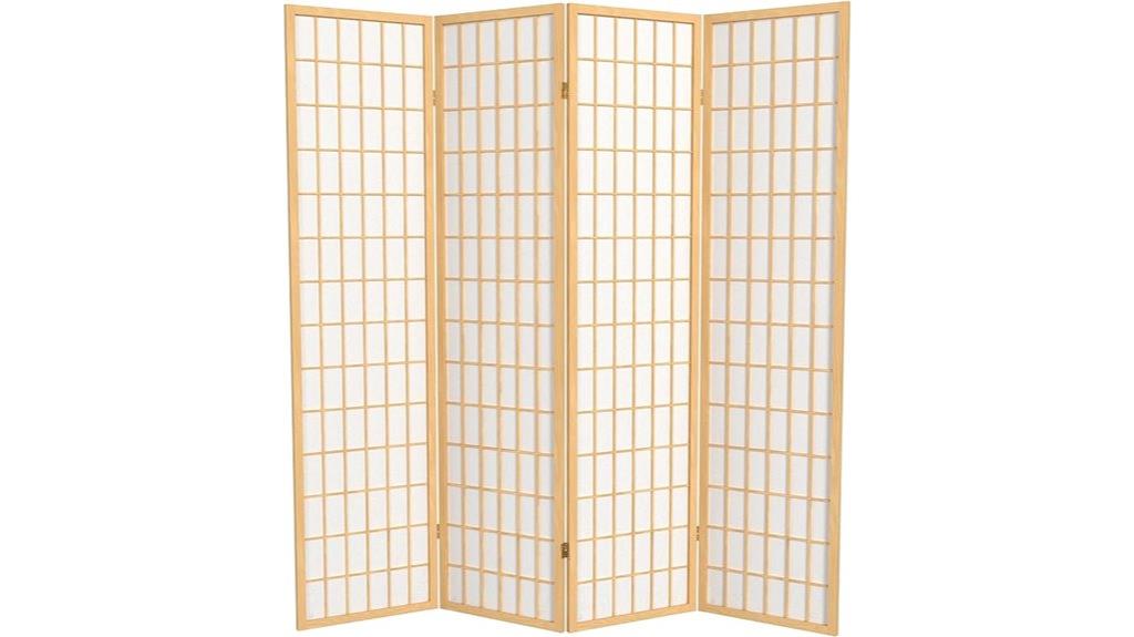 tall red lantern screen